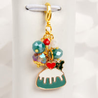 Christmas Cake Lobster Clasp Charm - Stitch marker